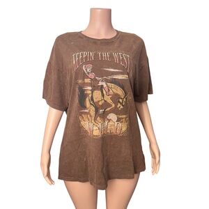 292/Brown Graphic Women's Top